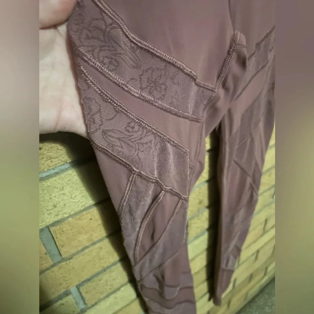 Lululemon Wunder Under High-Rise Tight Flocked 28